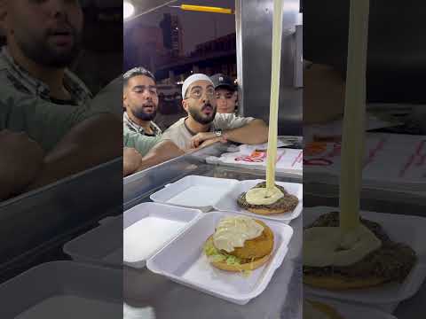 لما ابوك يقبض😂