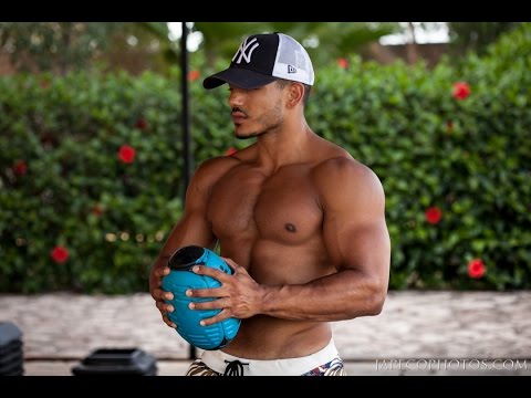COMMENT JE ME SUIS MUSCLÉ: 5 RÈGLES by Alex