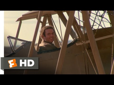 Midnight Run (5/9) Movie CLIP - You're a Pilot? (1988) HD
