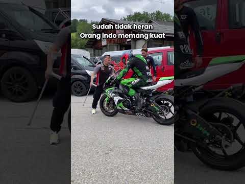 Pembalap memang beda😂 #automobile #modifikasimotor #youtubeshorts #motoran