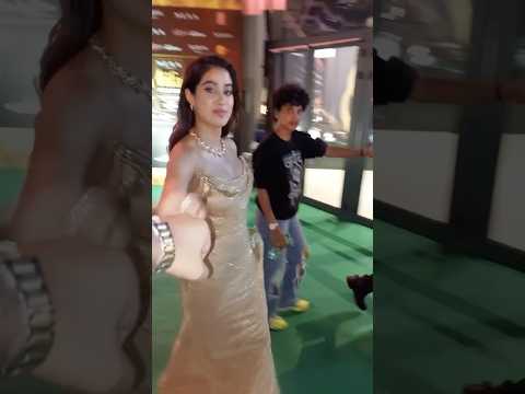 Superstars of Bollywood on Iifa Greencarpet | Dubaibliss.com | ehtashamsaeedphotography