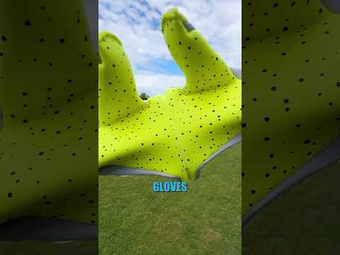 Why goalkeeper gloves are so sticky
