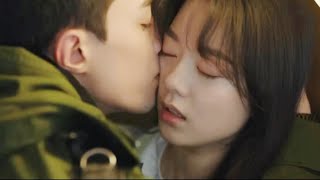 TV Drama💥小夫妻乾柴烈火，在飯店門口就忍不住熱情地擁吻在一起！#甜宠 #最新短剧全集 #movie #在暴雪时分