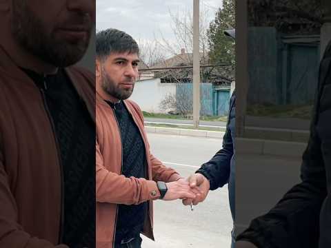 👆🏻👆🏻👆🏻Украл деньги у друга. 3 часть. Тапните сверху чтоб посмотреть полную версию.