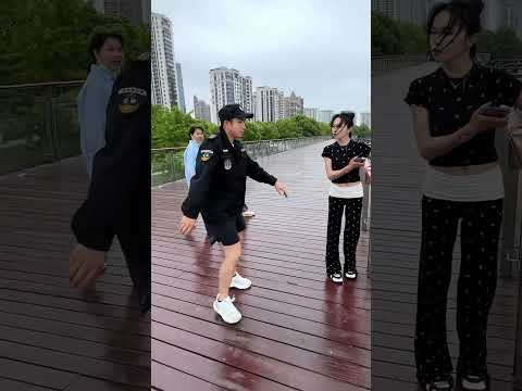The Security Guard Fell Into The Trap Of The Beauty #still #parkour #funny#skate