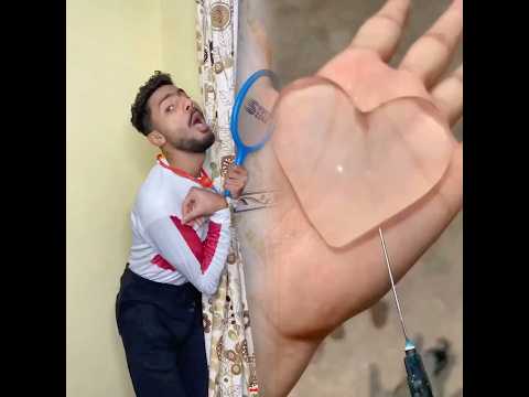 لما امك تروح مشوار وتسيب اخواتك الصغيرين معاك😂