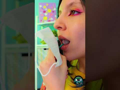 Selundupkan permen lollipop ke dalam kelas menggunakan MASKER—trik manis! 🍭🎭 #tipstrik