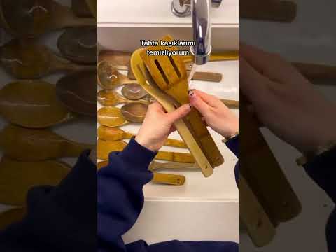 TAHTA KAŞIKLARI BİR DE BU YÖNTEMLE TEMİZLEYİN!!! Sizce doğru mu? #shortvlog #cooking #tarif