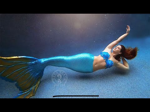 MERMAID SURPRISES LITTLE GIRL AGAIN!