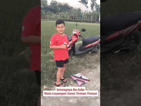 Kalian Suka Main Layangan Ga #layangan #layanglayang #bermain #viralvideo #viralshorts #masukberanda