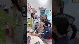 Hậu Trường Tập Hát P2 Của Team Hà Hí “Nhà Tôi Có Một Cá Cờ” | Hà Hà Hí Shorts | #shorts