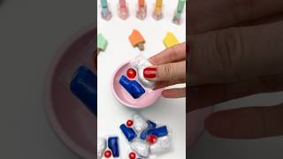 TIDE PODS + PEGAMENTO = ¡¿SLIME ?! 😱😳💦 Cómo hacer Slime SIN activador de bórax en casa