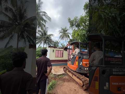 എന്റെ വീട് മണ്ണ്ചുമർ ആയതുകൊണ്ട് ഇപ്പൊ jcb വന്ന് വീട് ഫുള്ളും പൊളിക്കുകയാണ് 🥺🏠#shorts