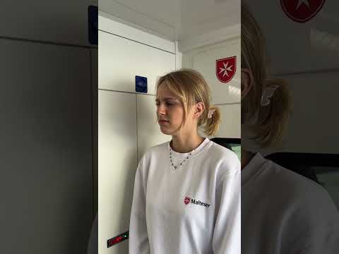 Praktikanten bei der Rettung ๐