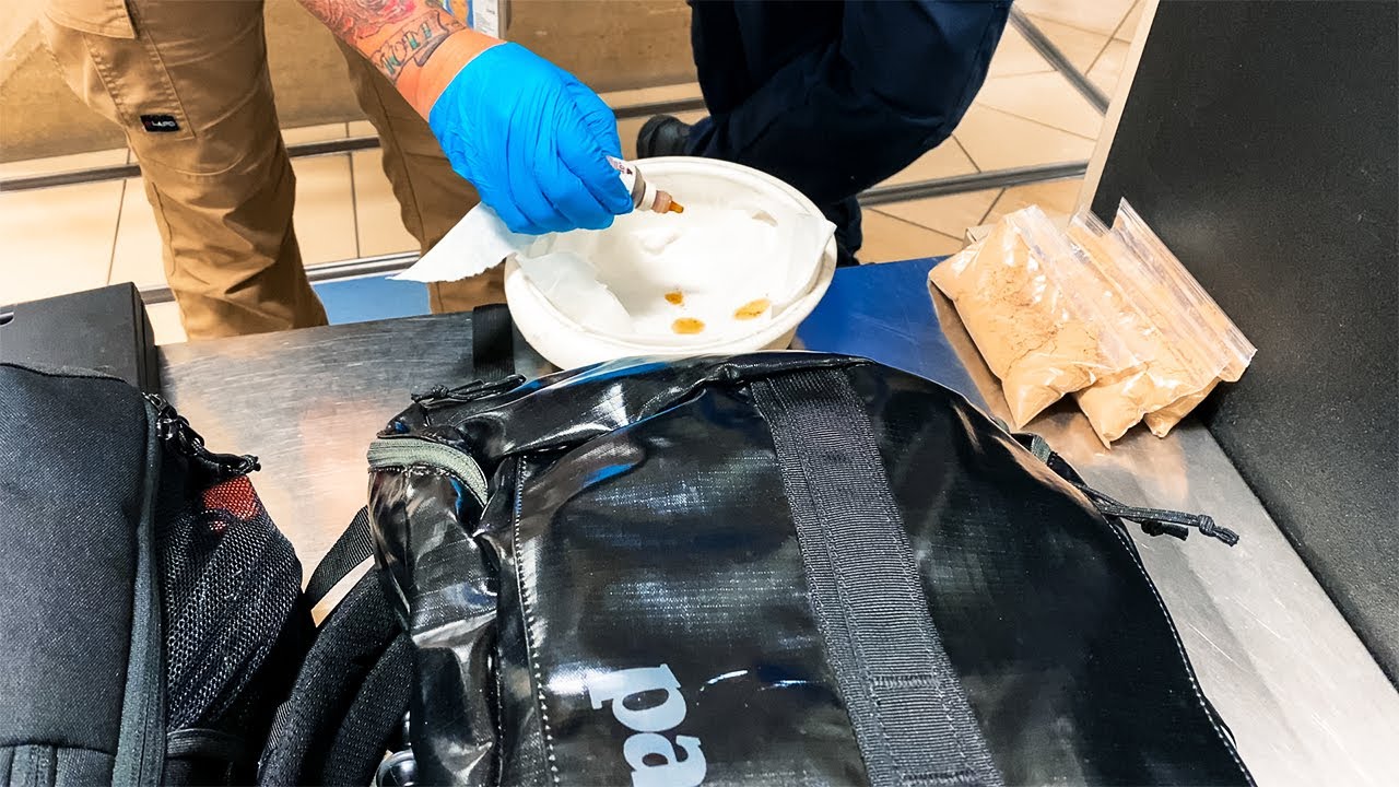 TSA Thought My Protein Was a Bomb (Fitness VLOG)