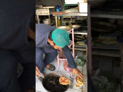 🥹🥹 #food #pizzaschool #itspizzatime #fastfood #pizzapie #pizza #funny #comedy