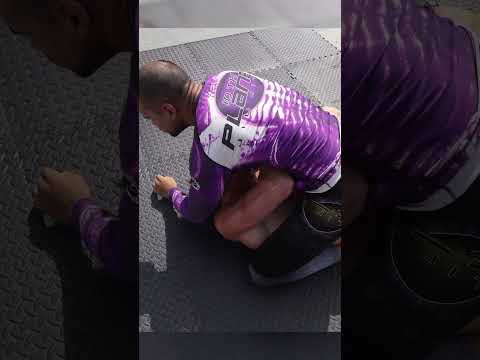 Testing My Jiu Jitsu Skills on Tourists in Venice Beach (INTENSE MATCH)