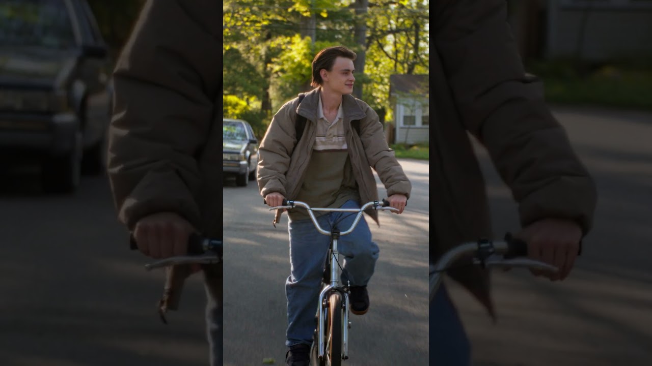 Y2K Trailer thumbnail