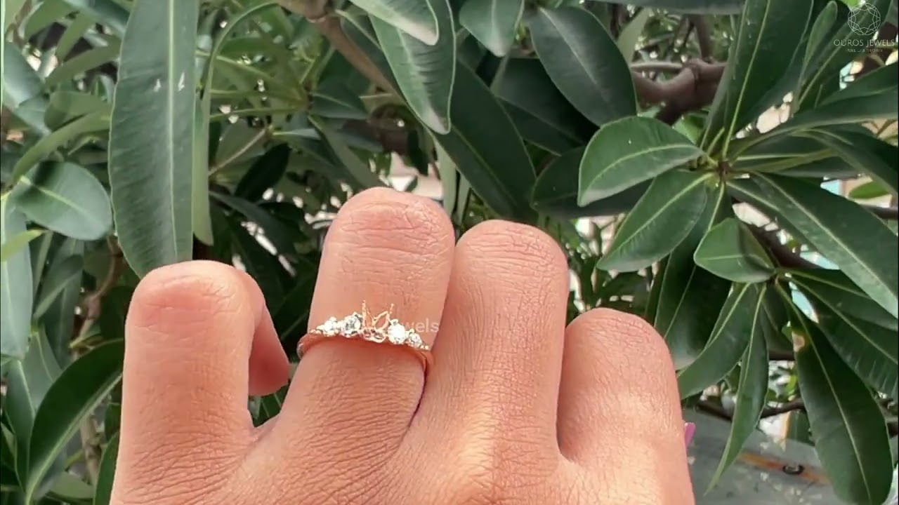 Oval Shape Semi Mount Engagement Ring