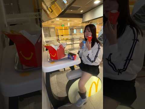 【世界初!】念願のチャリマック！食べて運動すれば0カロリーだよね！？#shorts #マクドナルド #上海旅行 #shanghai #mcdonalds #viral