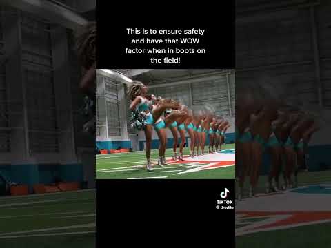 As A NFL cheerleader ! 📣📣