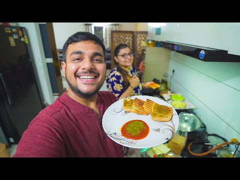 Bhabhi Ki Special Paneer Sandwich ! 🤤