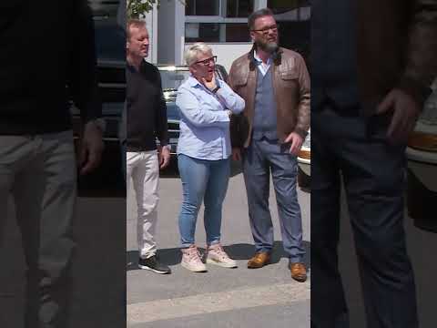 🔥 Bataille totale entre les restaurateurs pour cette Ferrari ! #shorts