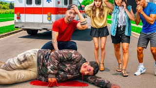 A BATALHA DE CARRINHOS TERMINOU EM ACIDENTE!!! Será que meu amigo vai sobreviver??