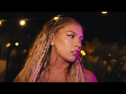 JO - Sa mai petrecem (Official Video)