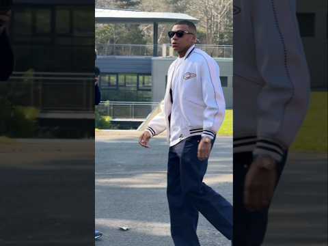 STARS OUTFIT pt.202  Kylian Mbappe outfit arriving to France national team training camp 2025