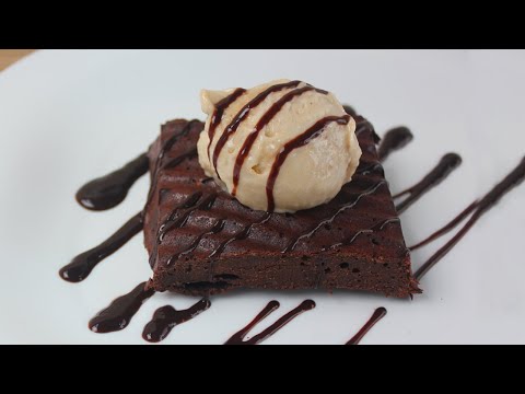 BROWNIE PROTEICO COM 4 INGREDIENTES