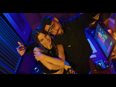 GIULIA BE - FIQUE BEM FEAT PAPATINHO (video)