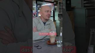 Kommt bald die Zombie-Apokalypse? | Kurzstrecke mit Bernhard Hoëcker