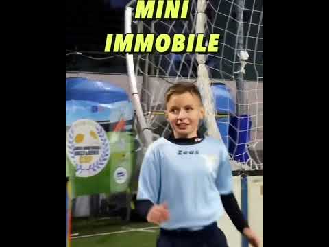 Mini Ronaldinho ๐ฑ๐คฏ