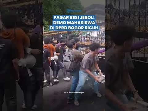PAGAR BESI JEBOL! Demo Mahasiswa di DPRD Bogor Berujung Ricuh