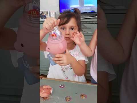 sticker yapıştırmalı ayıcık suluk aldık 😍🐻✅🌈 #shorts #tiktok #youtubeshorts #cute #keşfet