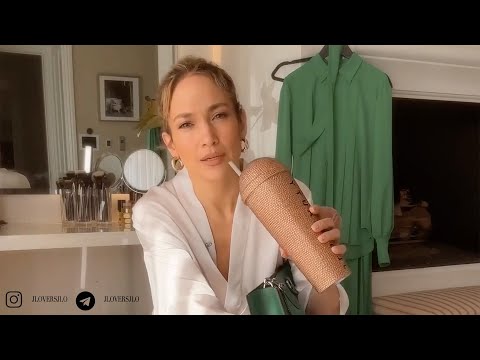 Jennifer Lopez - JLo Beauty (TRAVEL HACK)