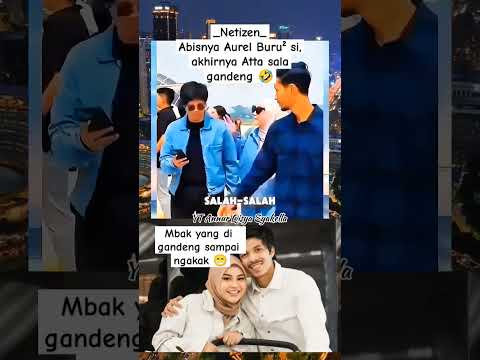 Moment Atta Halilintar turun dari pesawat salah gandeng, kirain istri nya ternyata orang lain 🤣😁