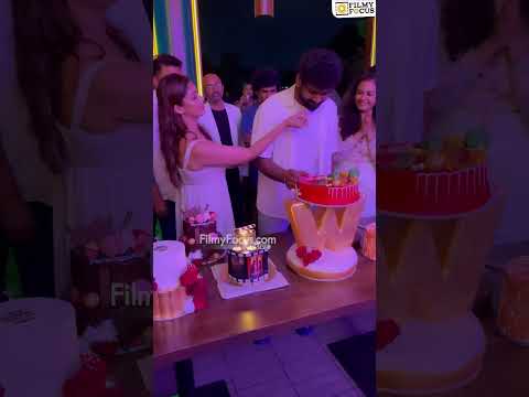 கணவர் Vignesh Shivan-க்கு Birthday Surprise கொடுத்த Nayanthara??