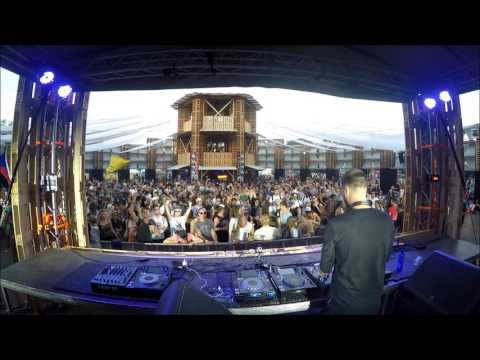 Davko plays Adam Port - Working For It @ Sziget Festival / TrueSounds Music Showcase