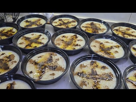 طبخ وتوزيع ثواب اباعبدالله اطلبو حوائجكم مقضيه ببركه سيد الشهداء ع🏴الشوارع ايام الحزن والمواكب💔
