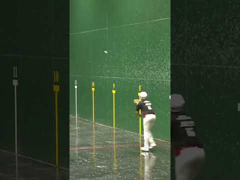 Those diving saves are NOT easy😳 The Cyclones secured the GAMEDAY last Friday