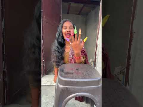 Mummy vs amaira nails 💅 twist 😁😀🤣 #mummy #vs #amaira #nails #funny #prank