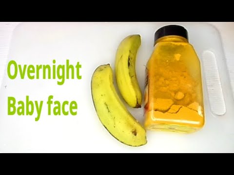 BANANA AN TURMERIC CHANGE HER SKIN SHE IS 60 BUT LOOK 18
