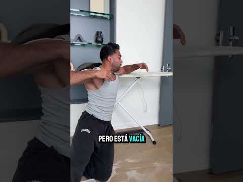 Se quedó TAN sediento que bebió cualquier cosa 💀😭