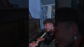 Rote Rosen Musikvideo auf meinem Account!!!