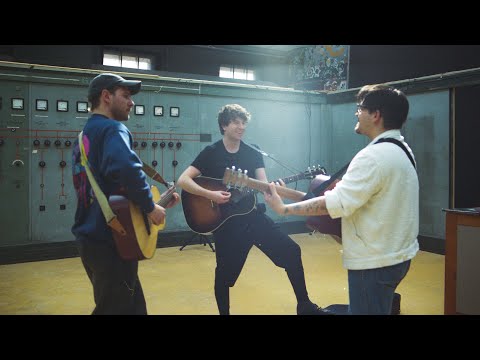 The Kooks & Milky Chance - Beautiful World (Acoustic)