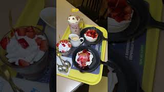 Strawberry sundaes at polar bear | MonkVlogs #shorts