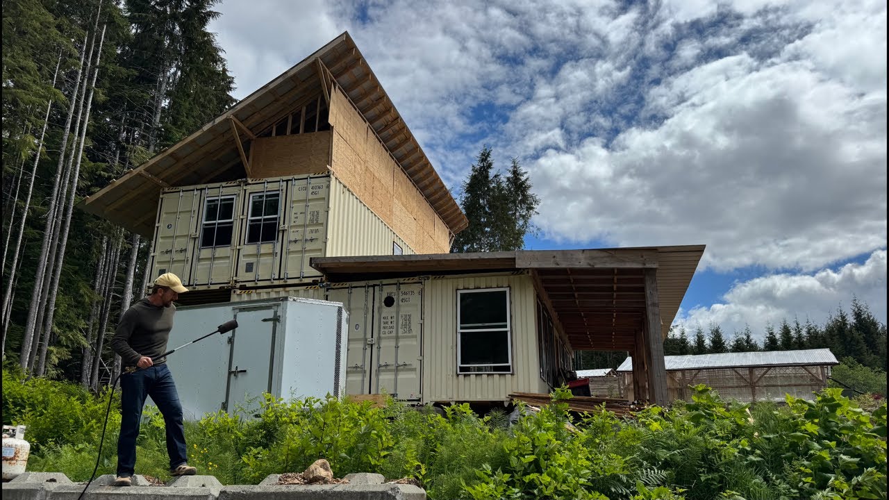 Burning it live - no talk burning my shipping container house to save it - 7 shipping containers diy