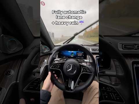 Automatic lane change in the Mercedes E- & S-Class up to 140 km/h! 🌟